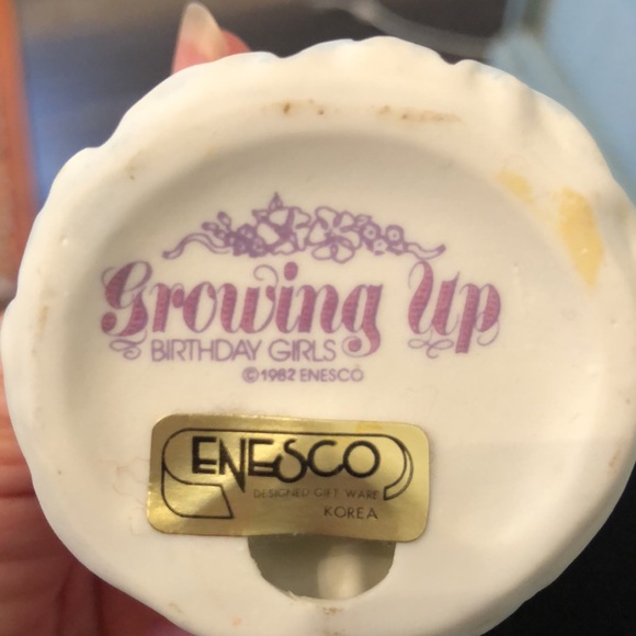 Vintage 1982 Growing up Enesco girl 6 - Picture 8 of 8